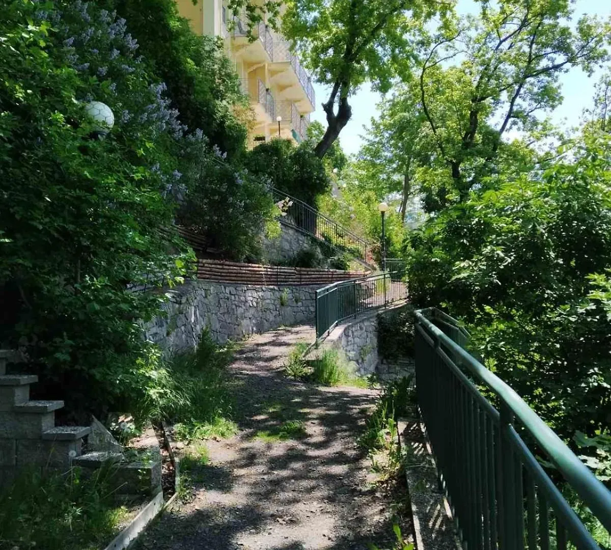 Apartmán Artflora Kv Premium Karlovy Vary 0*,